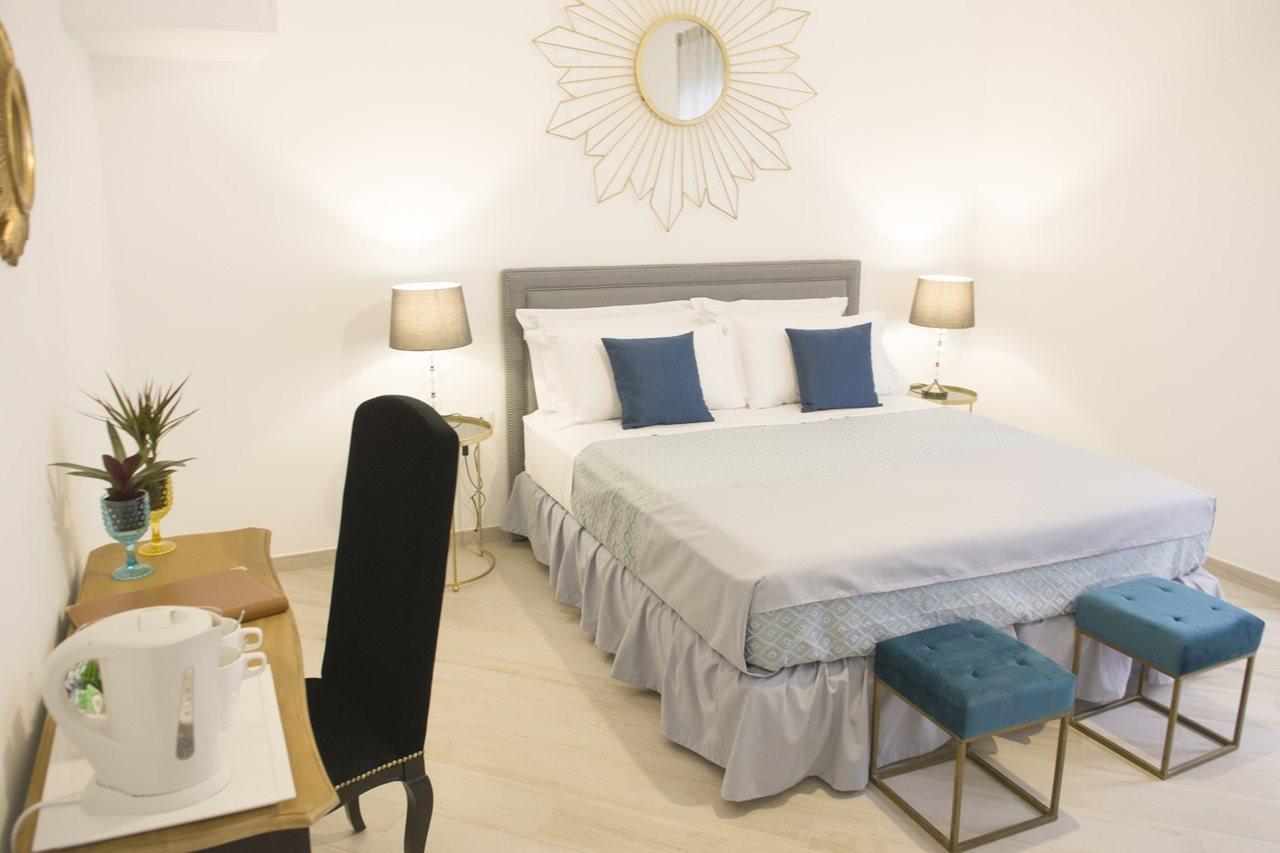 Palazzo Spasiano Rooms - Sorrento Center Экстерьер фото
