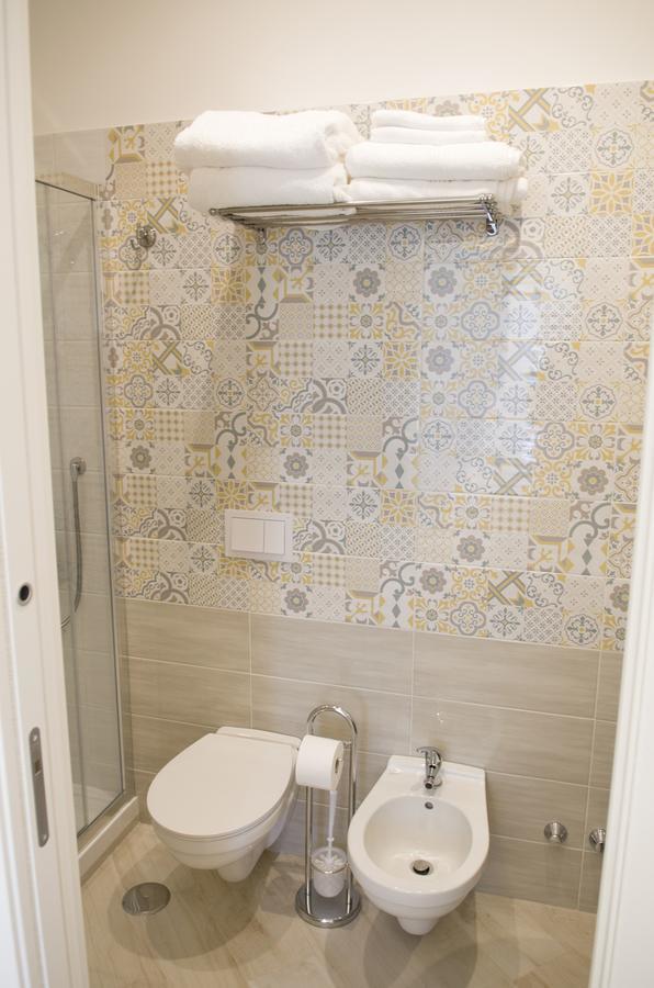 Palazzo Spasiano Rooms - Sorrento Center Экстерьер фото