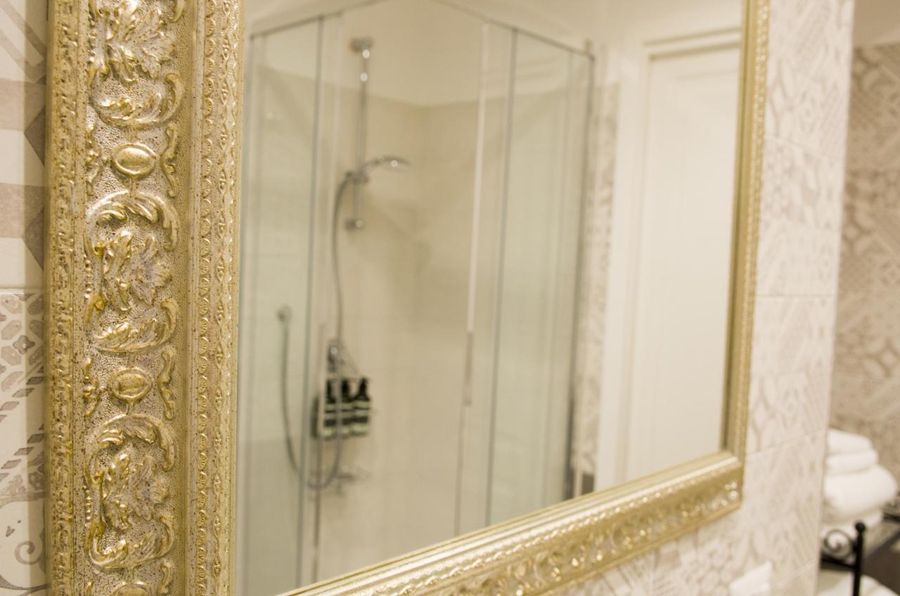 Palazzo Spasiano Rooms - Sorrento Center Экстерьер фото
