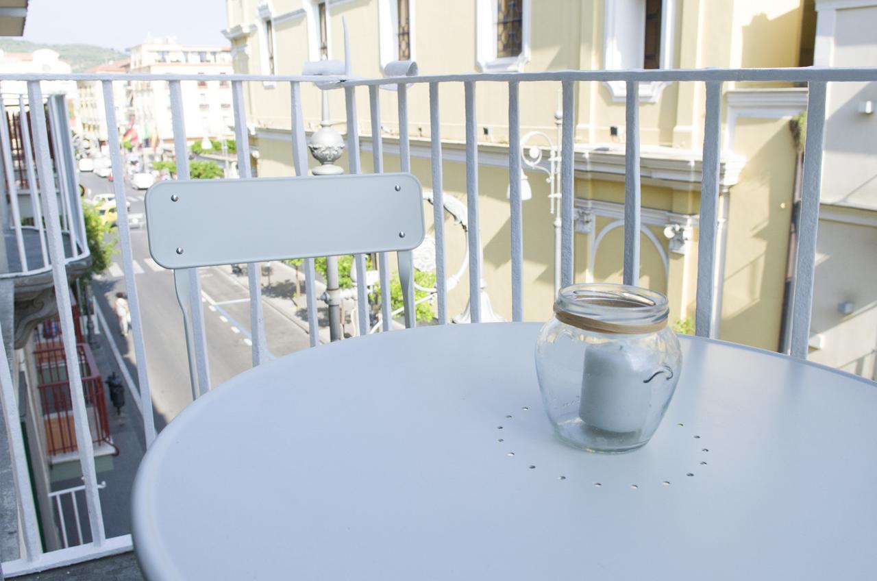 Palazzo Spasiano Rooms - Sorrento Center Экстерьер фото