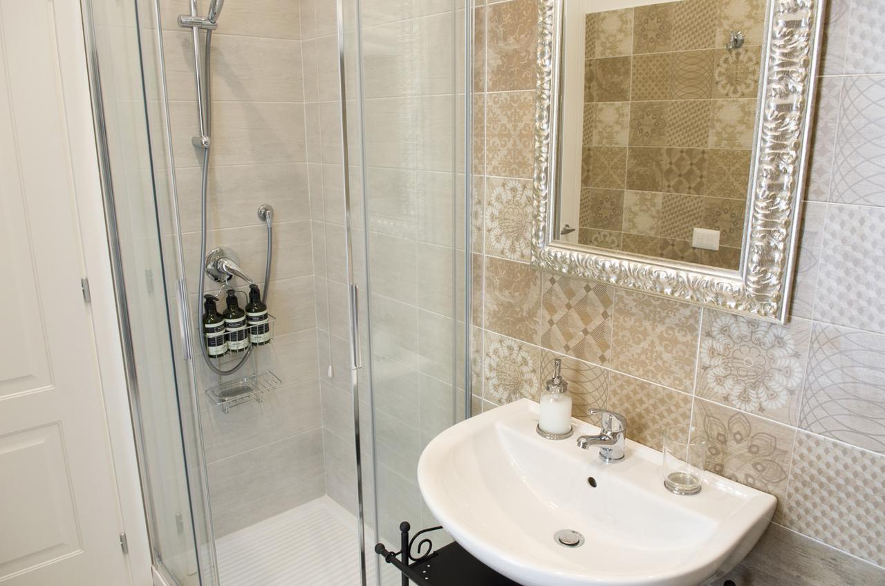 Palazzo Spasiano Rooms - Sorrento Center Экстерьер фото